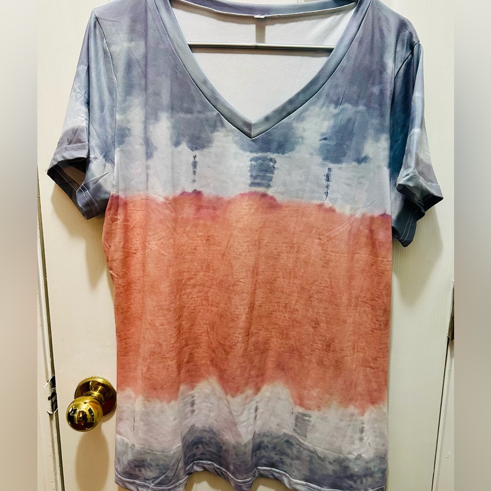 Stylish New never worn large Tie-Dye V-Neck Women's Top